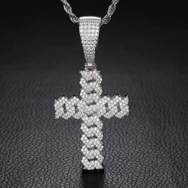 The White Gold 925SS Moissanite Cuban Cross Pendant blends classic religious symbolism with Hip Hop style. With its white gold finish and Moissanite stones, this hypoallergenic and waterproof pendant is perfect for adding a bold statement to any look.