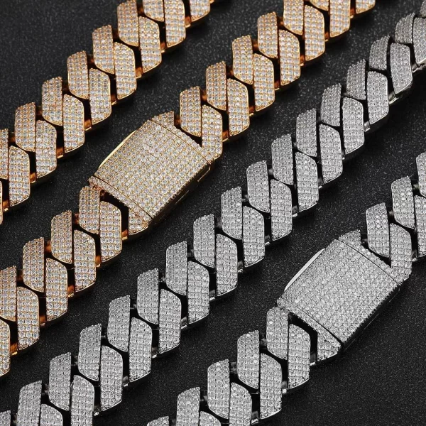 Make a bold statement with the Iced Diamond Miami Cuban Link Bracelet in Yellow Gold - 25mm. This oversized bracelet features prong-set VVS Simulated Diamonds for maximum shine, while its wide 25mm design ensures it stands out in any crowd. The Yellow Gold finish adds a luxurious touch, making it perfect for any Hip Hop enthusiast who loves bold, standout jewelry.