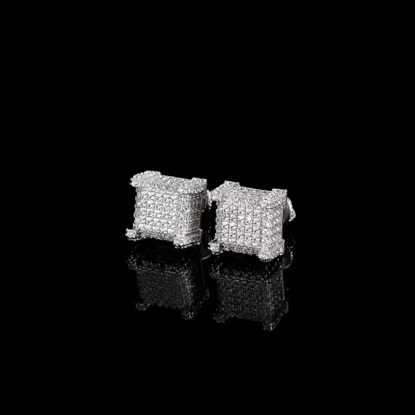 The Iced Square Stud Earring in White Gold combines modern design with classic Hip Hop bling. Featuring simulated diamonds that sparkle with every turn, the White Gold finish adds a touch of elegance to this bold square design. These earrings are perfect for those who want to stand out while keeping a clean, stylish look that can be worn with any outfit.