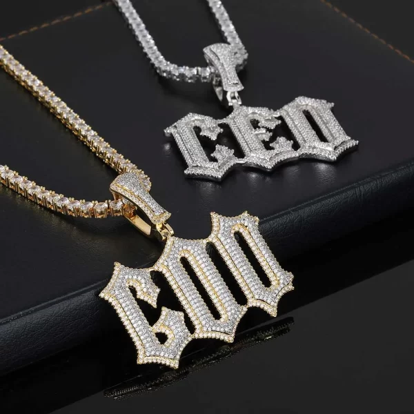 The White Gold Custom Letter Pendant lets you personalize your jewelry with any letter of your choice. Crafted from white gold plating and encrusted with diamonds, this hypoallergenic and waterproof pendant adds an elegant, personal touch to your Hip Hop look.